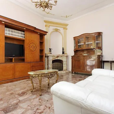 4Bnb - Luxury Mazzini Apartment-3
